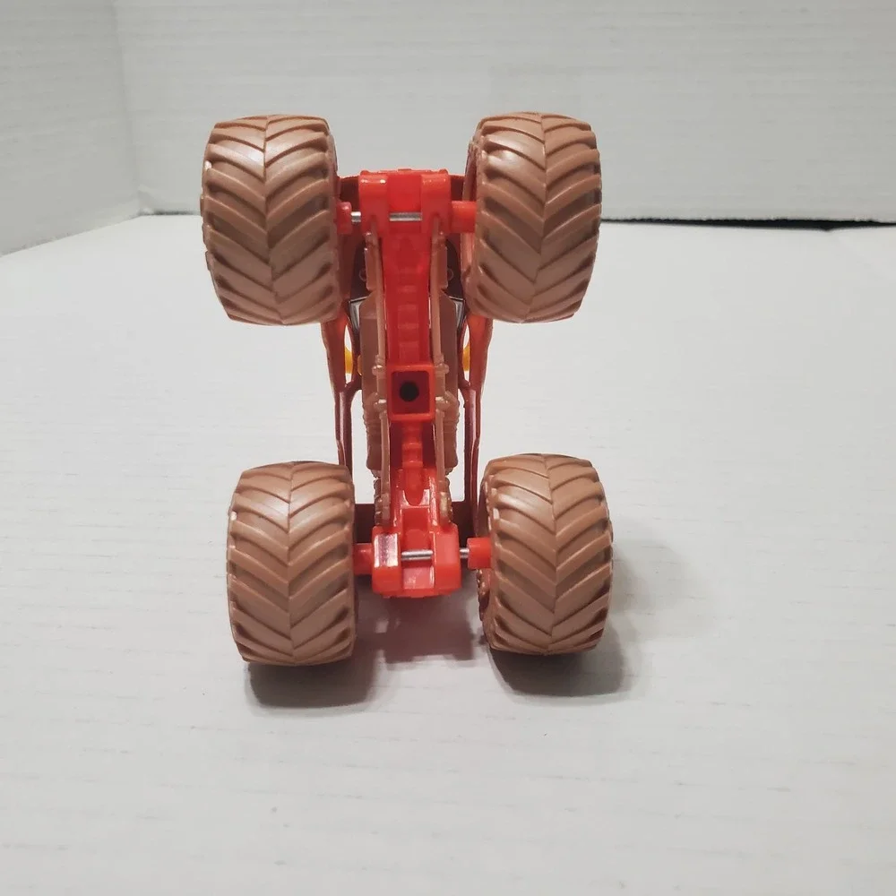 Monster Jam El Toro Loco 1:64 Scale Spin Master Animal Truck Car Toy Vehicle
